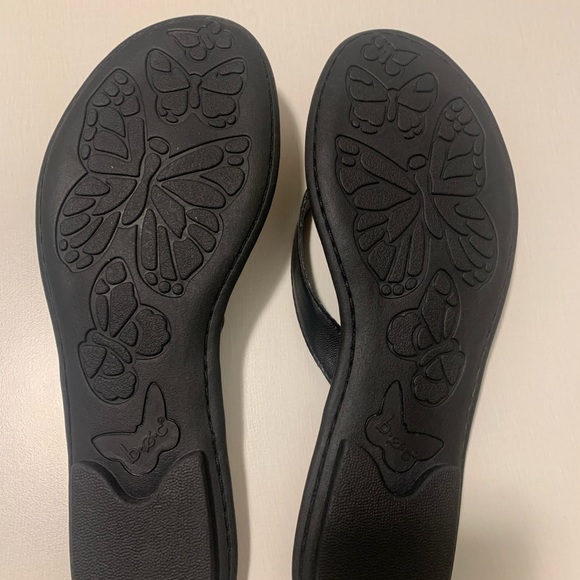 BOC Adney black sandals. Size 9. Like new, worn once. - Picture 3 of 3